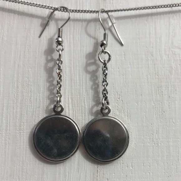 Round Cute Animal Dangle Earrings - Picture 3 of 6